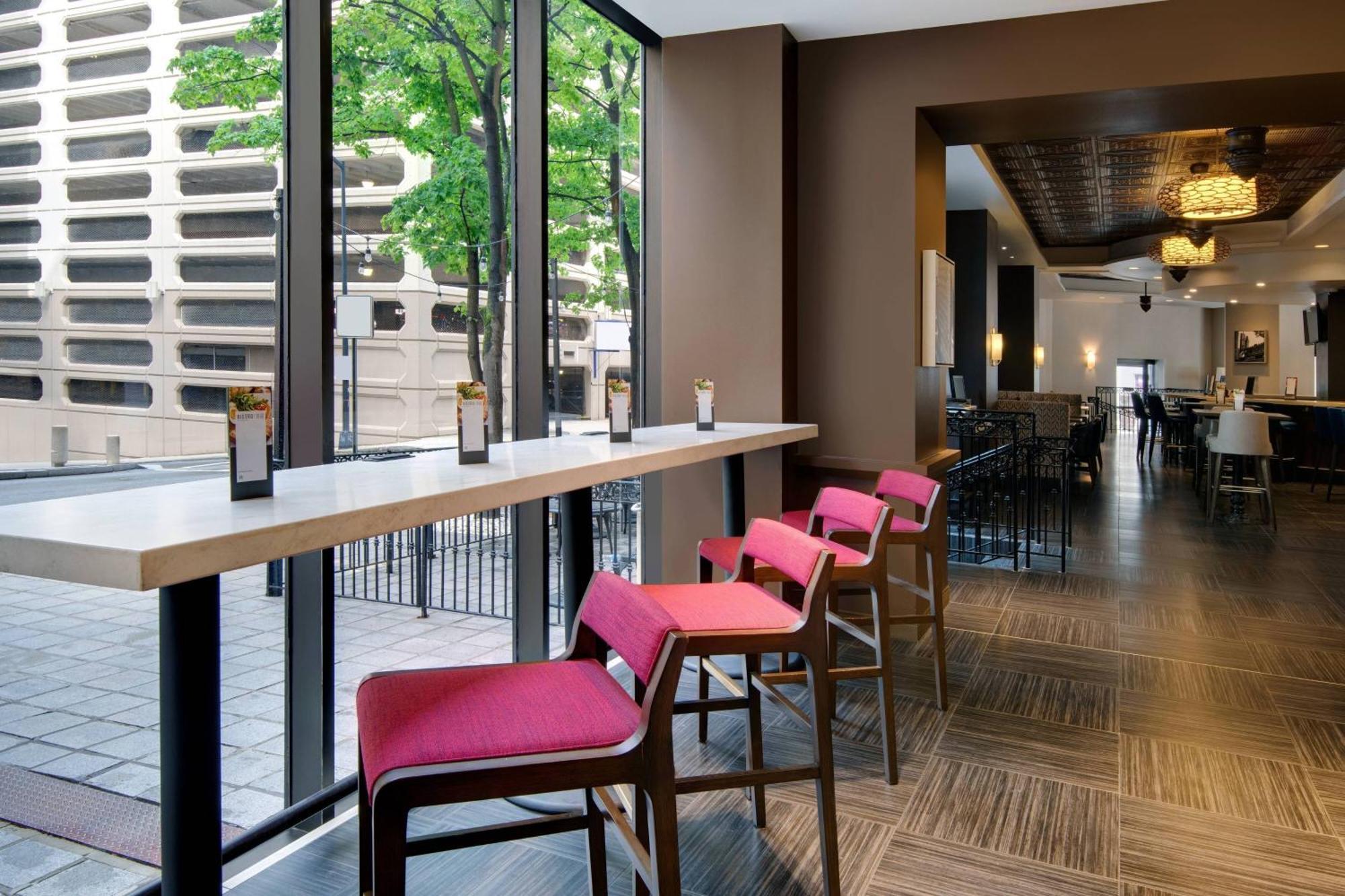 Hotel Courtyard By Marriott Atlanta Downtown Exterior foto